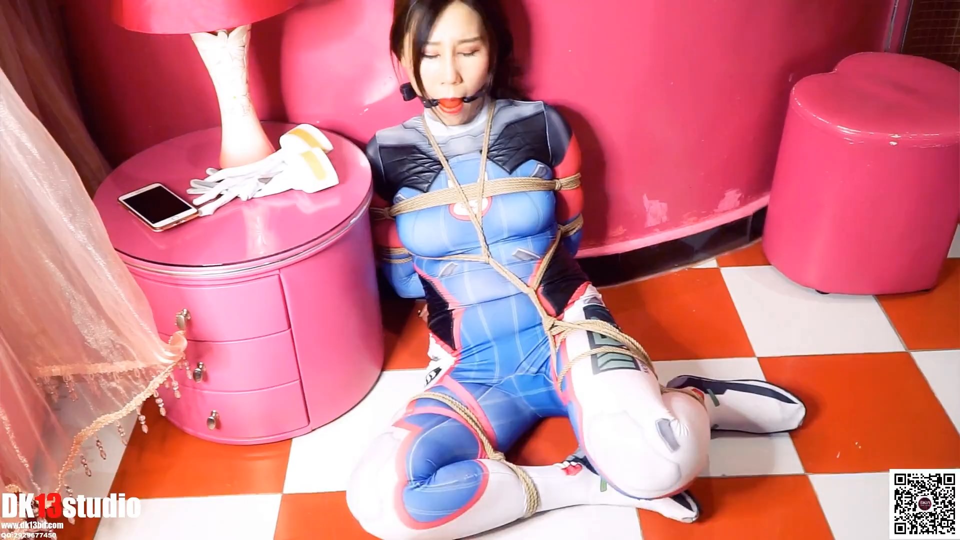 Cosplay – Song Hana (D.Va) Play the game is to win | Asian Bondage